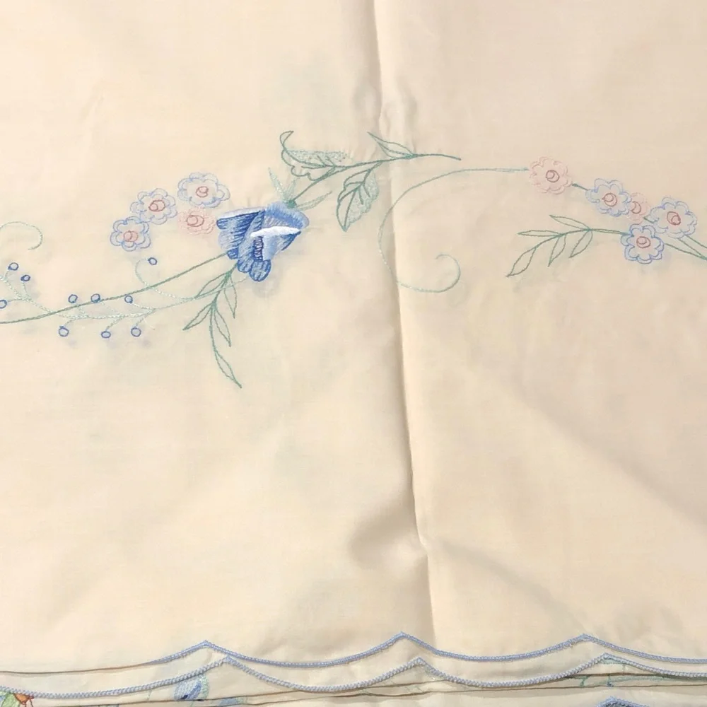Embroidered Cream and Blue Tablecloth Set